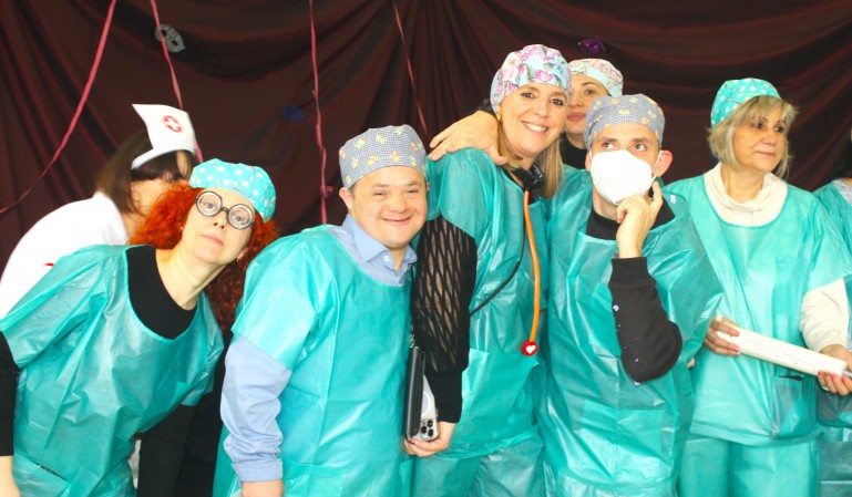 Baile de Máscaras do CACI da Cercimarante 