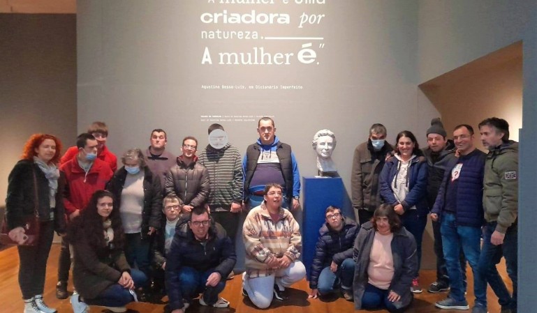 Clientes do CACI visitam exposição do centenário do nascimento de Agustina Bessa-Luís
