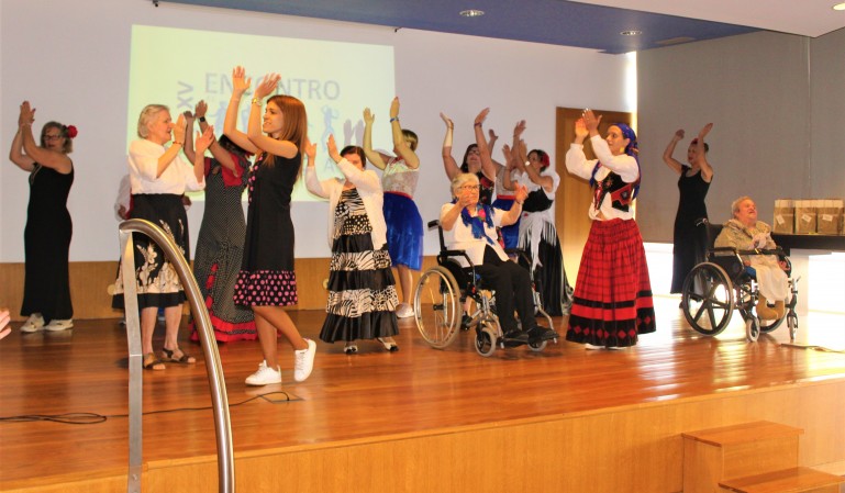 CACI da Cercimarante promove XV Encontro da Dança